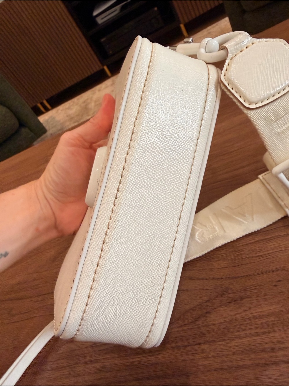 Marc Jacobs Snapshot Leather Crossbody Bag White Toned Hardware Designer Classy - Picture 8 of 16